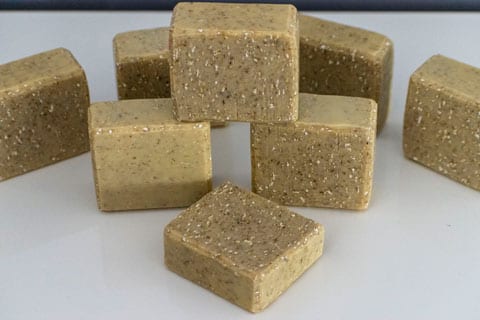 savons exfoliants après la découpe